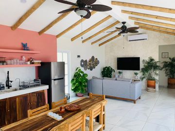 Casa nueva con vista al mar en Puerto Angel, Oaxaca