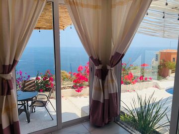 Casa nueva con vista al mar en Puerto Angel, Oaxaca