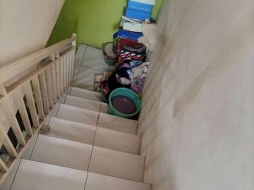 rumah second dijual cepat lokasi strategis (cash) SHM