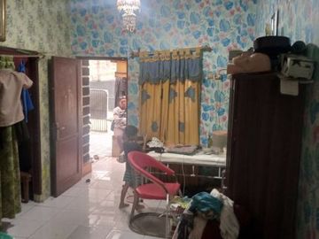 rumah second dijual cepat lokasi strategis (cash) SHM
