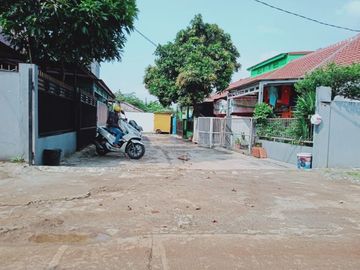 rumah second dijual cepat lokasi strategis (cash) SHM