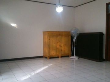 Rumah dalam Komplek dekat Batununggal