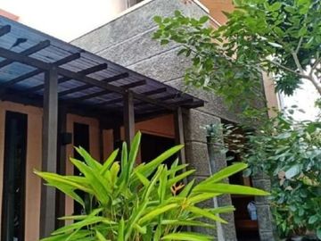 Rumah Graha Sentosa Regency,Jl Raya Kedung Baruk asri, tertata apik, siap huni