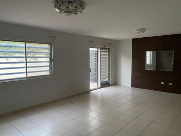 CASA EN VENTA EN HACIENDA LAS FUENTES