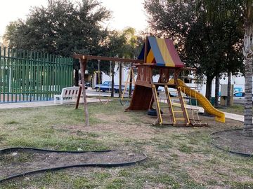 CASA EN VENTA EN HACIENDA LAS FUENTES