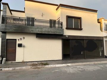 CASA EN VENTA EN HACIENDA LAS FUENTES