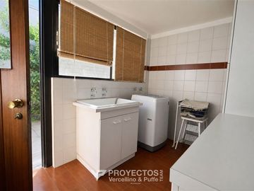 Casa en venta de 7 dorm. en Las Condes