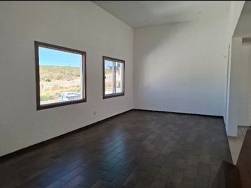 VENTA DE CASA EN MONTERRA