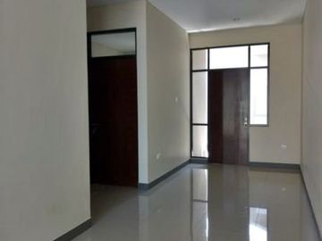 Rumah Minimalis di Cisaranten Arcamanik Dekat Antapani