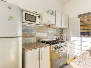 Venta Casa  4 Ambientes Pileta Quincho y Canchita