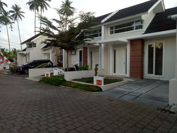 RUMAH CANTIK DEKAT BANDARA MANADO HARGA DI BAWAH 500 JUTA