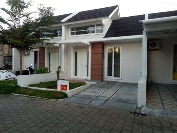 RUMAH CANTIK DEKAT BANDARA MANADO HARGA DI BAWAH 500 JUTA