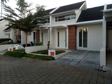 RUMAH CANTIK DEKAT BANDARA MANADO HARGA DI BAWAH 500 JUTA