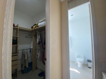 apartamento en venta en aguamarina. Cod V104530