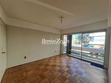 Departamento en Venta en Metro Alcántara, Colegio Verbo Divino