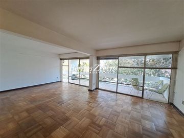Departamento en Venta en Metro Alcántara, Colegio Verbo Divino