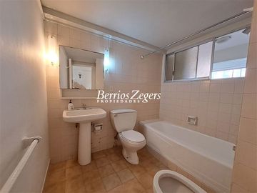 Departamento en Venta en Metro Alcántara, Colegio Verbo Divino