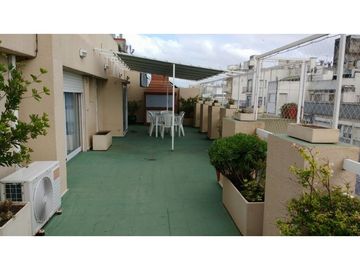 DEPARTAMENTO TIPO PENTHOUSE 4 AMBIENTES CON TERRAZA Y PARRILLA