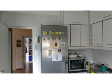 DEPARTAMENTO TIPO PENTHOUSE 4 AMBIENTES CON TERRAZA Y PARRILLA