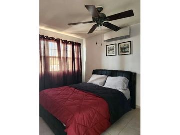 SE VENDE CASA REMODELADA EN SAN ANTONIO $295,000
