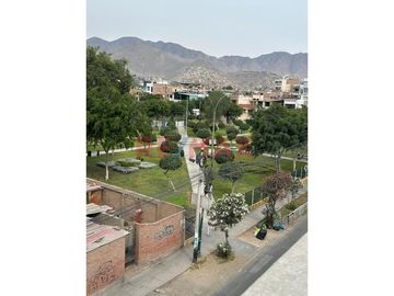 Oportunidad De Inversión En Villasol – Casa Multifamiliar / Comercial