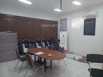 Dijual Rumah Hoek Hitung Tanah Lokasi Strategis Di Pasar Minggu