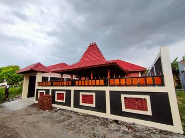 RUMAH SULTAN! PADUAN JOGLO DAN LIMASAN BAHAN KAYU JATI DI PRAMBANAN