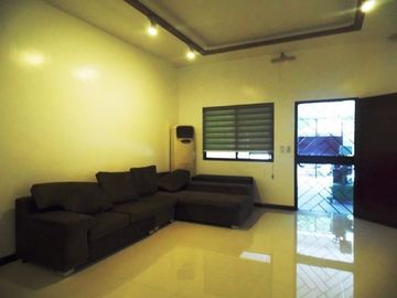 Fully Furnished Apartment for Rent with 3 bedrooms and commo