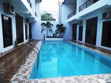 Fully Furnished Apartment for Rent with 3 bedrooms and commo