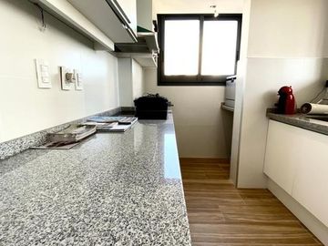 Apartamento 2 dormitorios, balcón y terraza en Parada 3 Playa Brava, Punta del Este