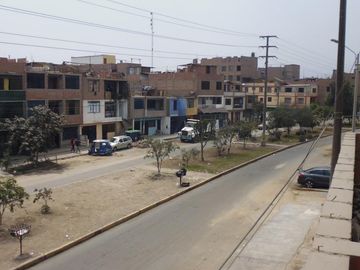 Casas Venta Av. Carabayllo - COMAS