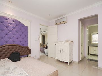 Rumah Luas 2 Lt 12 Menit ke Gerbang Tol Kuningan 1 Dibantu KPR J-53846