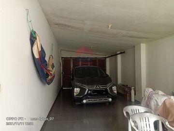 Rumah 2 Lantai asri sejuk nyaman Sariwangi Cihanjuang Bandung Barat