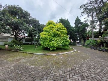 Rumah 2 Lantai asri sejuk nyaman Sariwangi Cihanjuang Bandung Barat