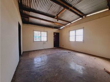 VENDO CASA DE 689M2 EN BARRIADA SAN JOSE