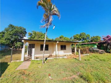 VENDO CASA DE 689M2 EN BARRIADA SAN JOSE