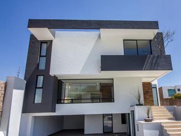 Casas En Venta En Fracc Lomas De Angelopolis Zona Sonata