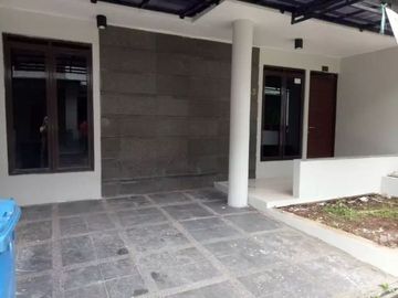 Rumah Kawaluyaan Soekarno hatta dekat arcamanik antapani kiaracondong