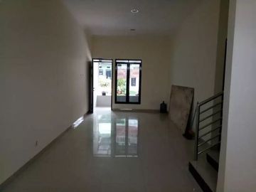 Rumah Kawaluyaan Soekarno hatta dekat arcamanik antapani kiaracondong