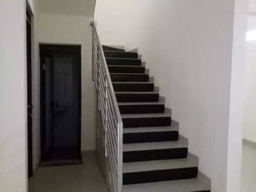 Rumah Kawaluyaan Soekarno hatta dekat arcamanik antapani kiaracondong