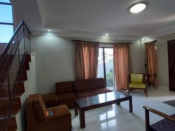 SEMI-FURNISHED House for RENT in Amsic Angeles City Near SM Clark