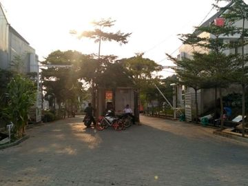 RUMAH 2 LANTAI DI CIMAHI 15 MENIT KE EXIT TOL BAROS FREE BIAYA KPR.
