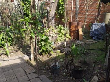Vendo terreno con amplia casa en Merlo Norte U$S 48.000 de contado