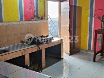 Dijual Rumah Strategis  Jl Letjen Suprapto Cempaka Putih Timur, Jakpus