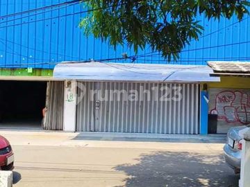 Dijual Rumah Strategis  Jl Letjen Suprapto Cempaka Putih Timur, Jakpus