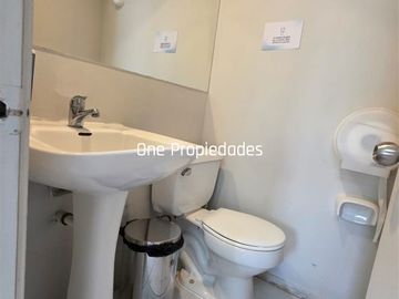 Oficina venta 194m 6 priv 6 baños 5 estac 2 bod Providencia