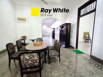 RUMAH MURAH STRATEGIS KLASIK TENGAH KOTA KALISARI SURABAYA