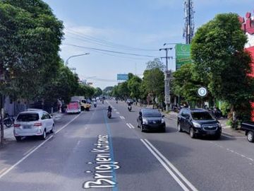 Rumah Baru Mewah Luxury Pusat Kota Jl. Brigjen Katamso Jogja