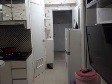 Apartemen green pramuka tahunan 2BR full furnish free IPL