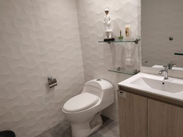 VENTA CASA LACASCADA 4 PLANTAS CON TODO INCUIDO SUR